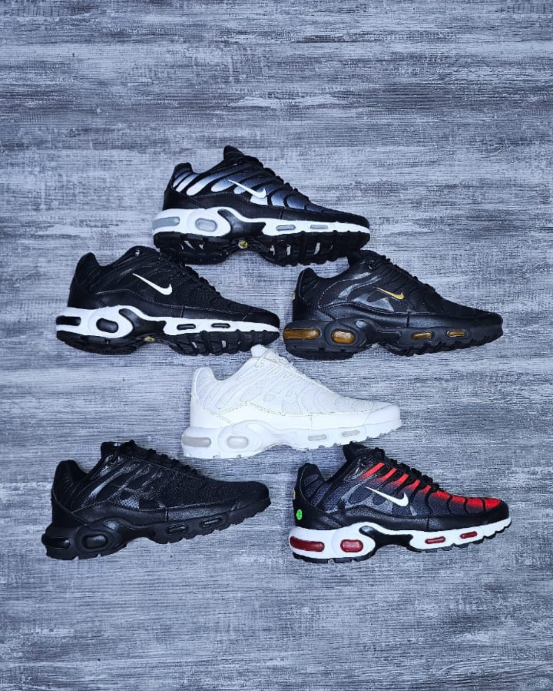Coleccion de Nike Air Max Plus, tallas del 39 al 43