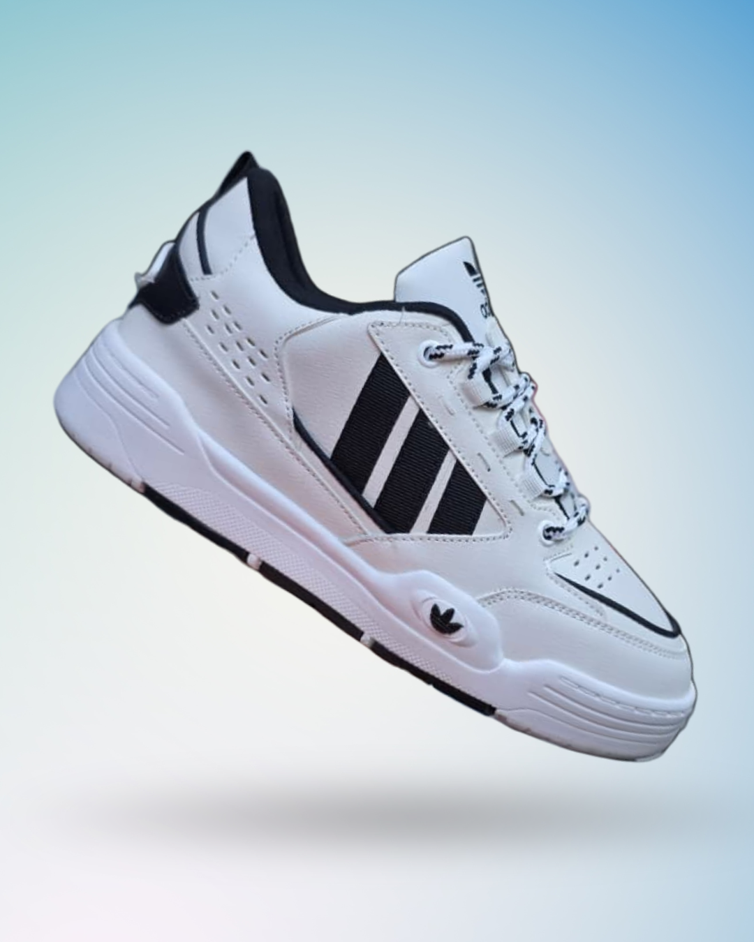 Zapatilla Adidas ADI2000 color blanco rayas negras para hombre, tallas del 39 al 43