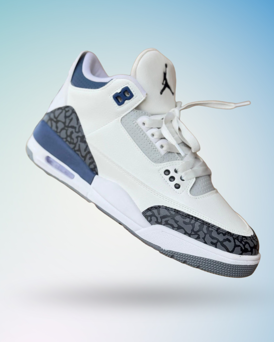 Zapatilla Air Jordan Retro 3 color blanco plomo , tallas del 39 al 43
