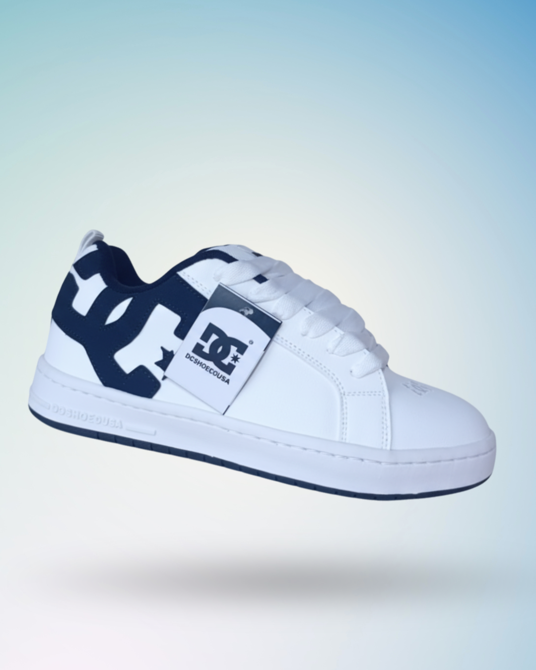 Zapatilla DC Negro suela blanca, tallas del 39 al 43