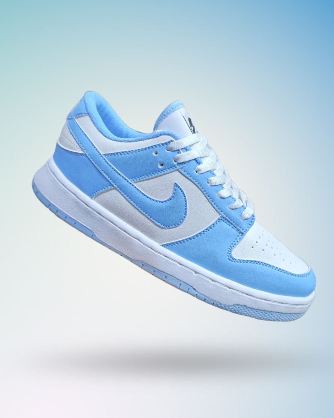 Zapatilla Nike Dunk Low celeste, tallas del 39 al 43